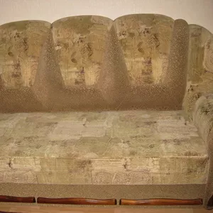 Продаю диван в 3 сложения бу