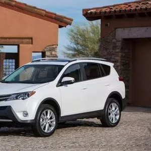 Toyota RAV4 2013г. продается авто по запчастям