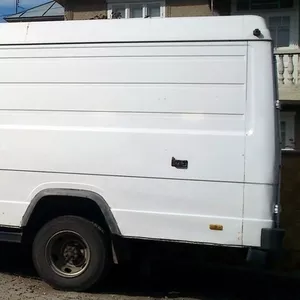 Mercedes Benz Vario 814D 