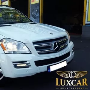 Mercedes GL SUV 