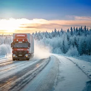 Работа в Европе – водитель на седельный тягач с полуприцепом тент