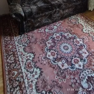 Диван, велюр...Б/У Состояние хорошее..