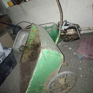 Продам тележку для хозяйственных нужд.